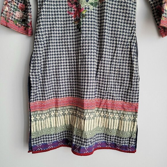 Ethnic By Outfitters Floral Printed & Embroidered Houndstooth Boho Tunic Kurta - Picture 9 of 12